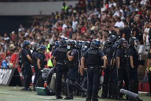 7连胜！随着维拉2-1绝杀阿森纳，英超最新积分榜出炉：曼城跌第3