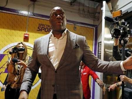 高校嘉年华乌鲁木齐先遣站冠军出炉，NBA2K系列游戏X腾讯电竞联动开启！