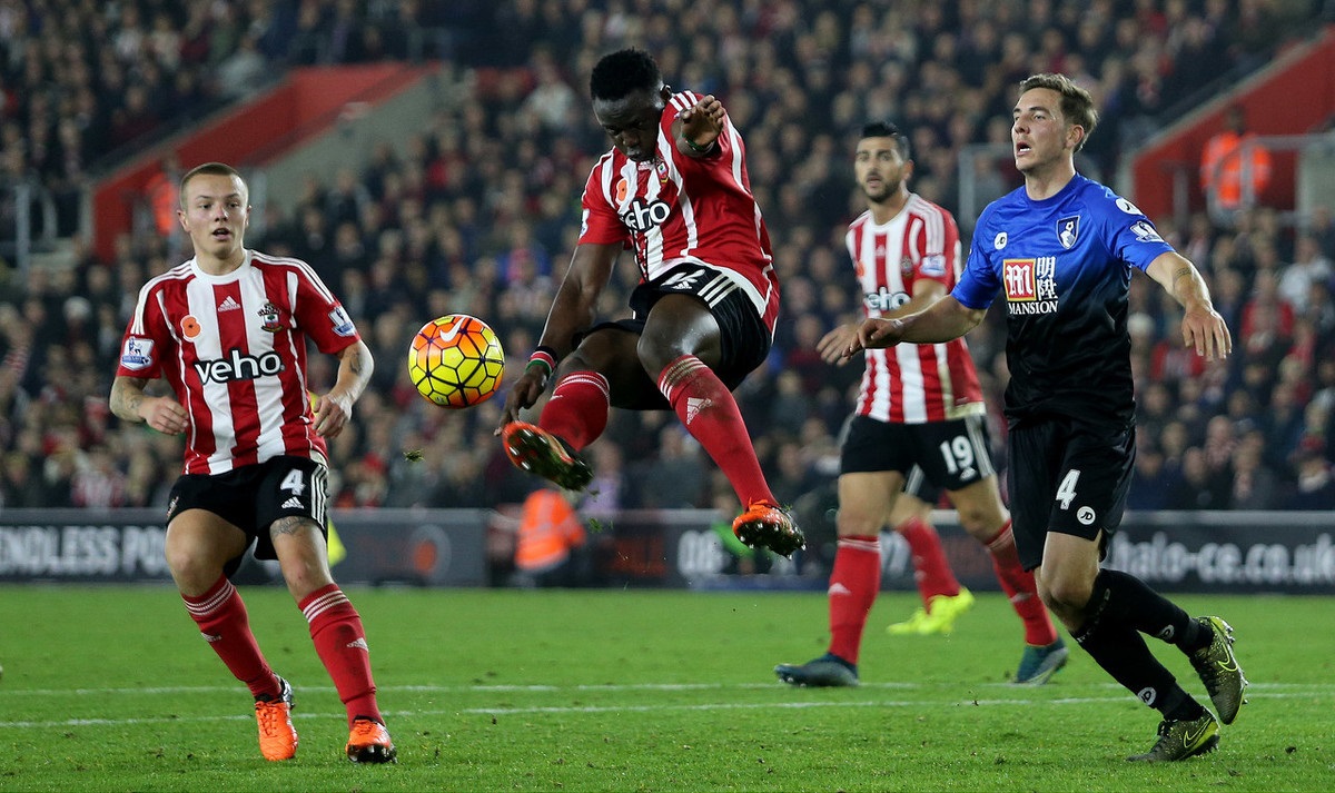 那不勒斯官方：吉尔摩周一将接受手术；据悉将缺阵至明年一月