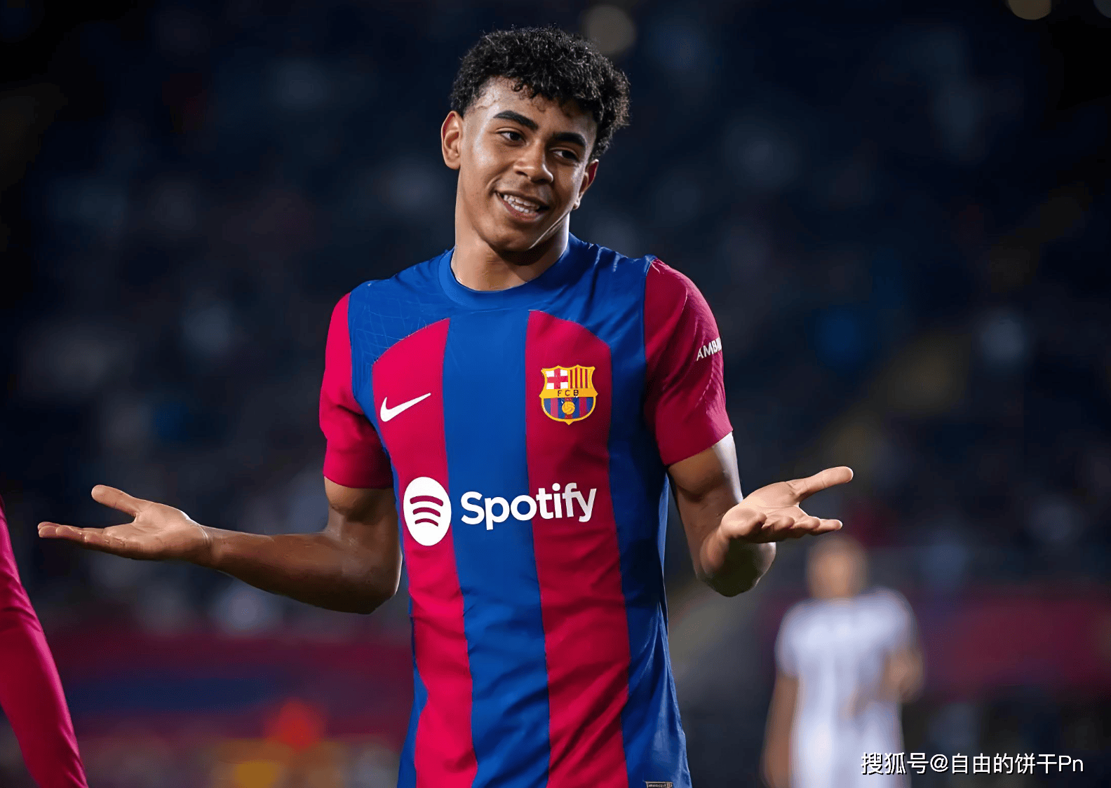 阿媒：埃切韦里想冬窗租回河床，但曼城希望再次租给欧洲球队