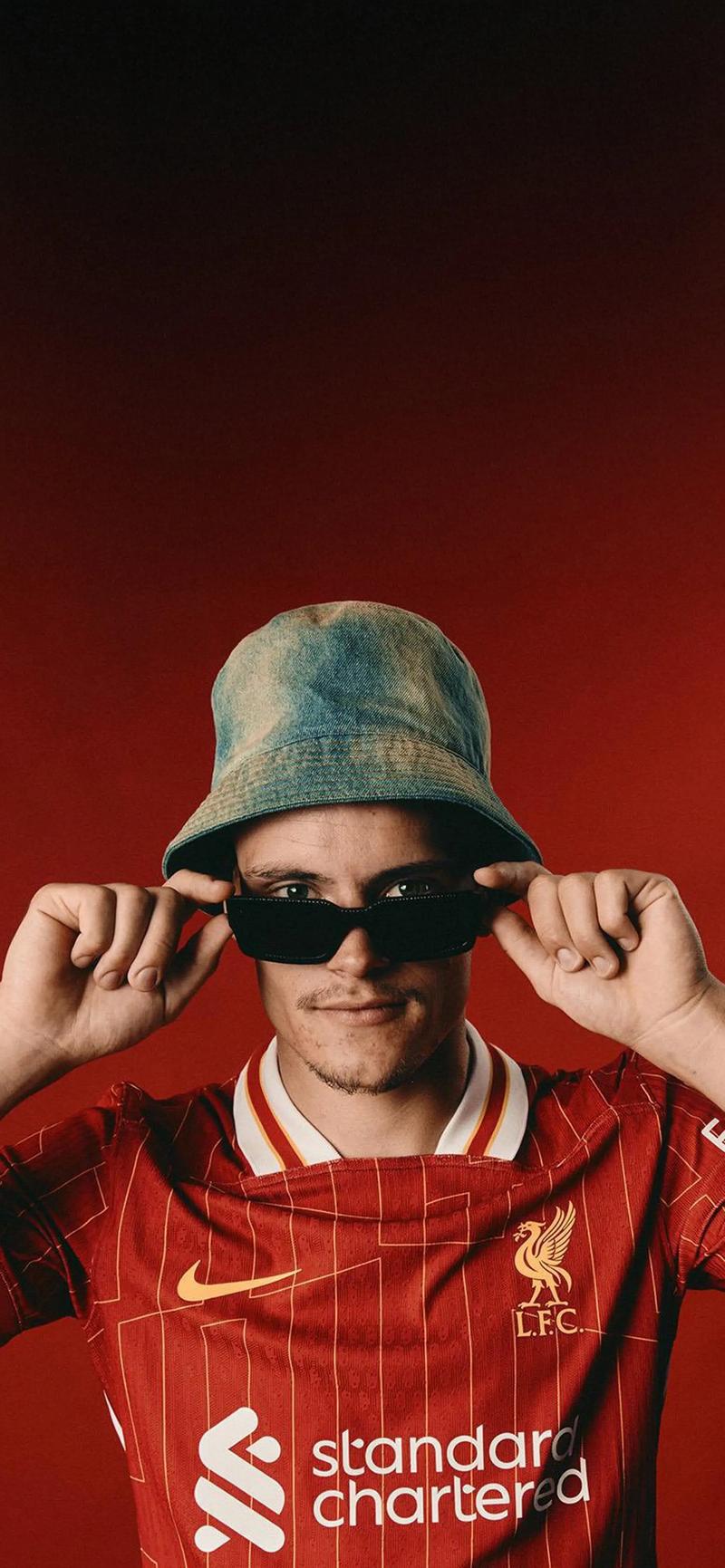 王燊超赛后喊话球迷：明年为第五个冠军拼搏